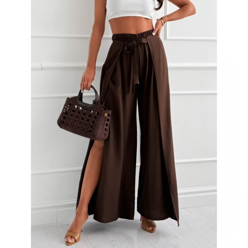 Παντελόνα αέρινη με ανοίματα καφέ
